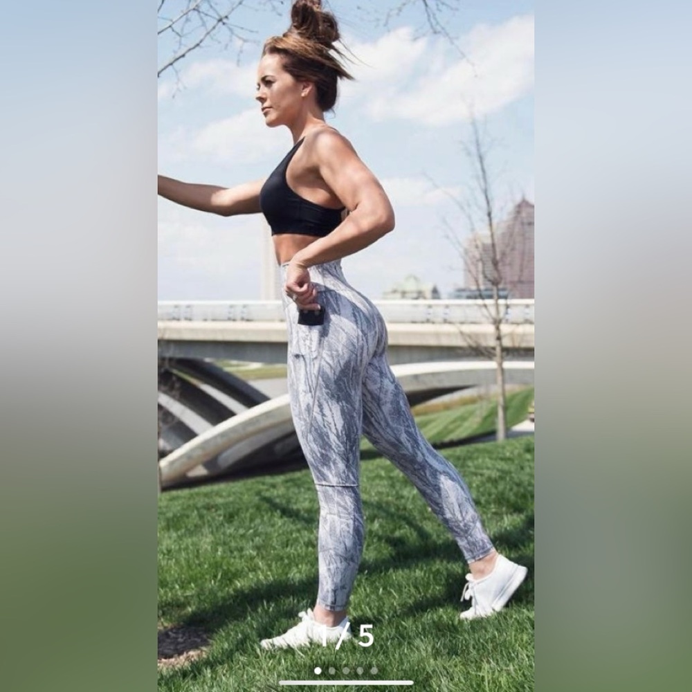 P’tula compression leggings